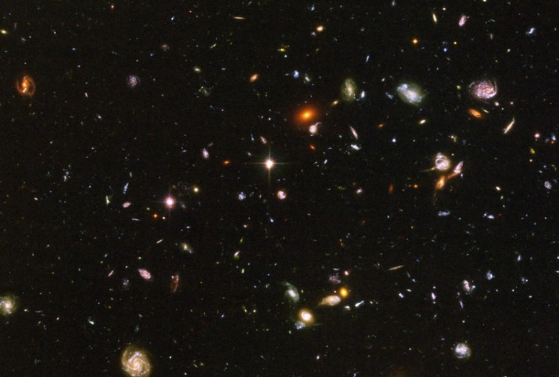 Hubble view of deep space