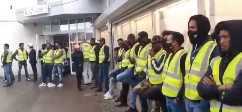 Swedish police Swedish police car. Photo: Volkswagen Sweden /Wikimedia Common