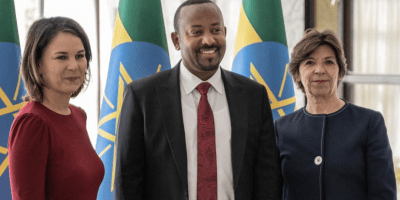 Annalena Baerbock (left) and Catherine Colonna (right) with Ethiopia's Prime Minister Abiy Ahmed