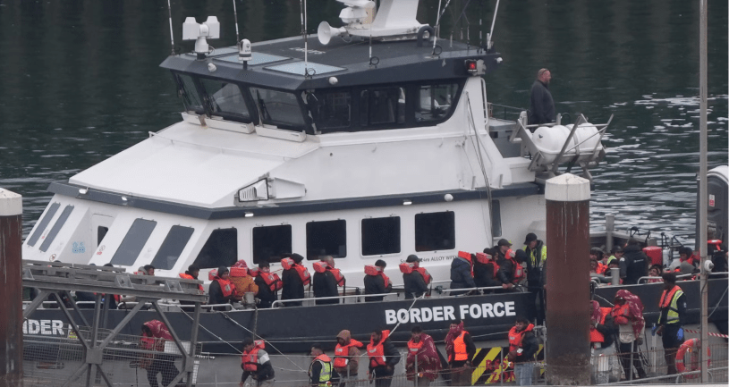 Eritreans cross the Channel to Britain