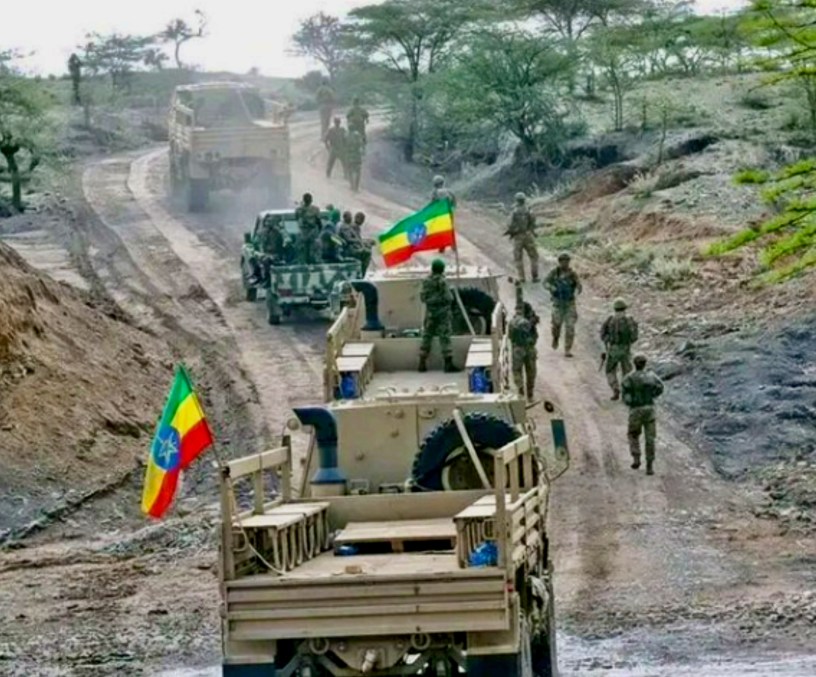 Ethiopian army moves towards Eritrean border
